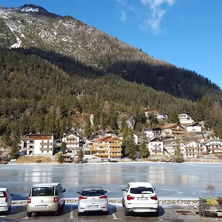 Dolomites Seasons Apartman